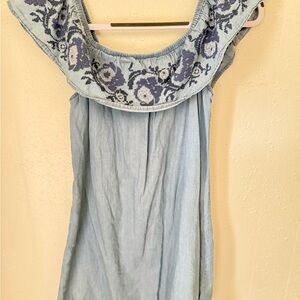 Arizona Jean Company Light Blue Denim Off-Shoulder Top